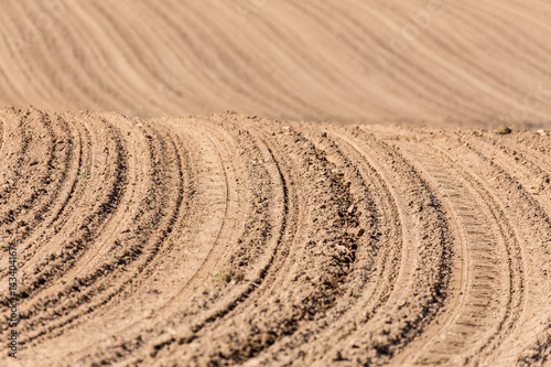 spring plowed field curves