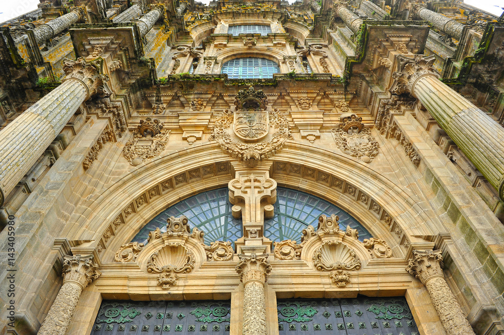 Portada barroca de la Catedral de Santiago de Compostela, camino de Santiago, Galicia, España