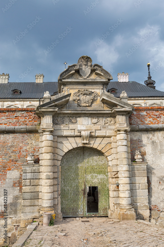 Naklejka premium Ruined Pidhirtsi Castle in Western Ukraine.