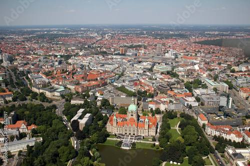 Luftaufnahme Stadt Hannover / Aerial view of Hanover (Germany) photo