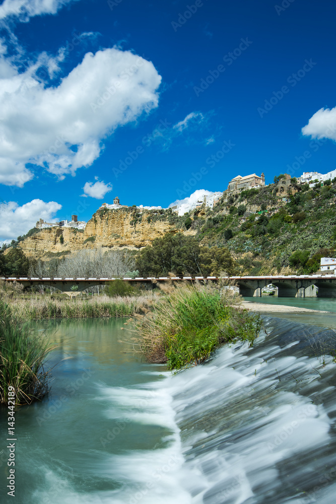 Fototapeta premium Arcos de la Frontera village on hill, Spain