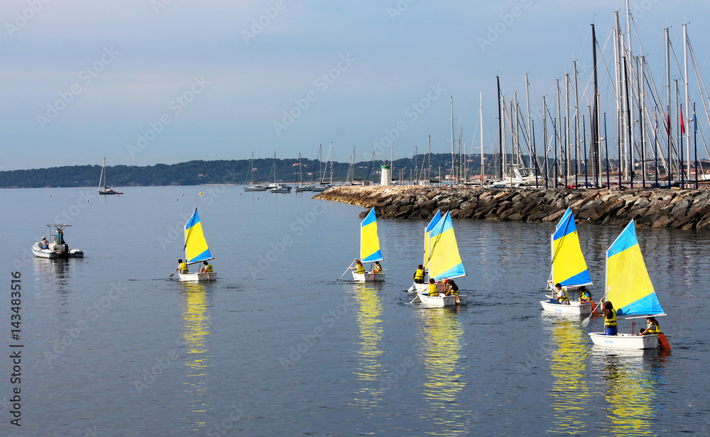 Fototapeta premium Learn to sail