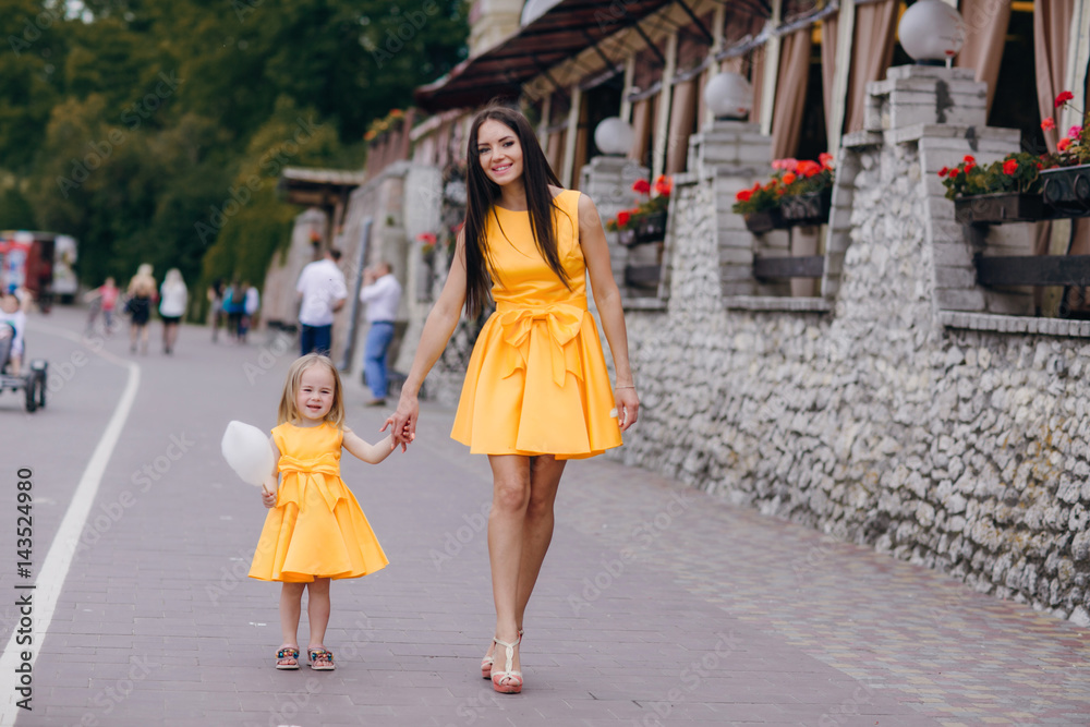 Naklejka premium mother and daughter