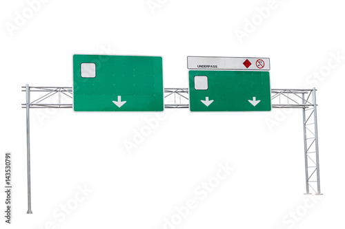 Canvastavla blank green highway road sign isolated on white background