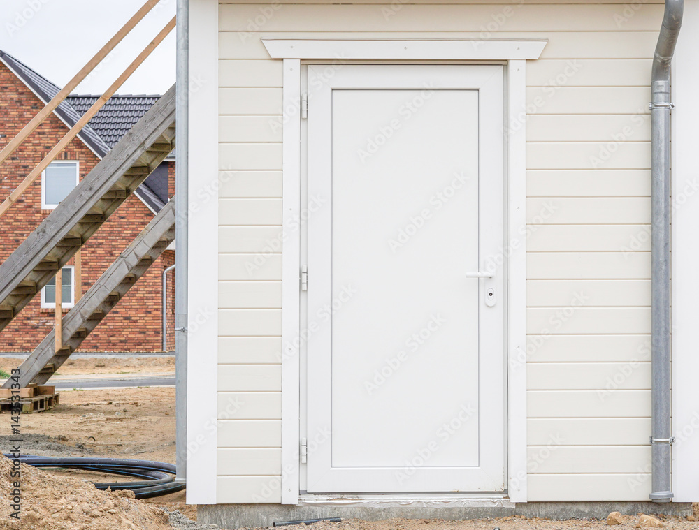 Fototapeta premium Weiße Tür