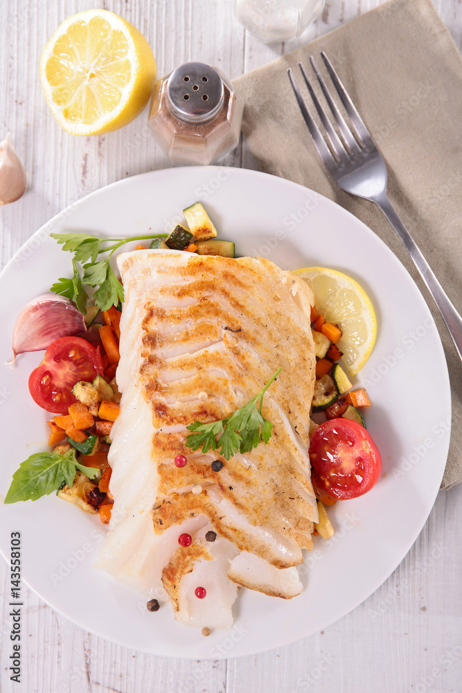 grilled fish fillet and vegetables grilled fish fillet and vegetables