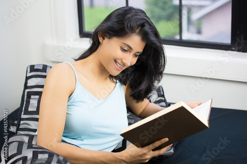 Free Download Book club - GFXLoad