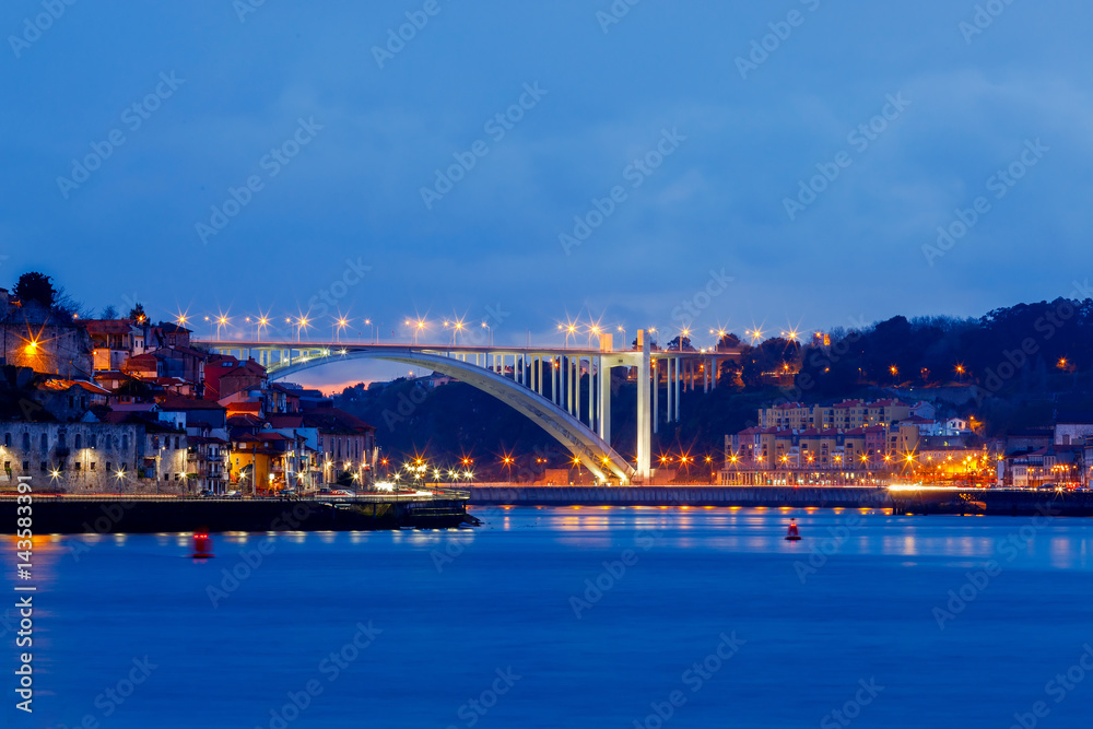 Porto. The car bridge over the Douro River.