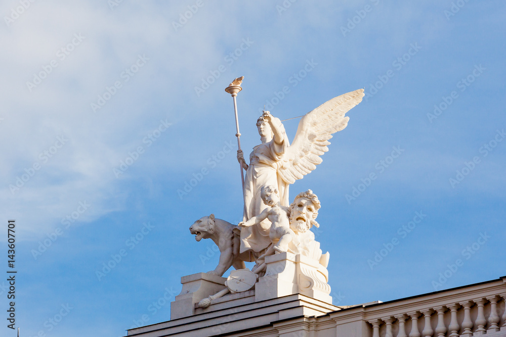Obraz premium ZURICH, SWITZELAND - 04 NOVEMBER, 2016: sculpture on the top of the Zurich Opera House building