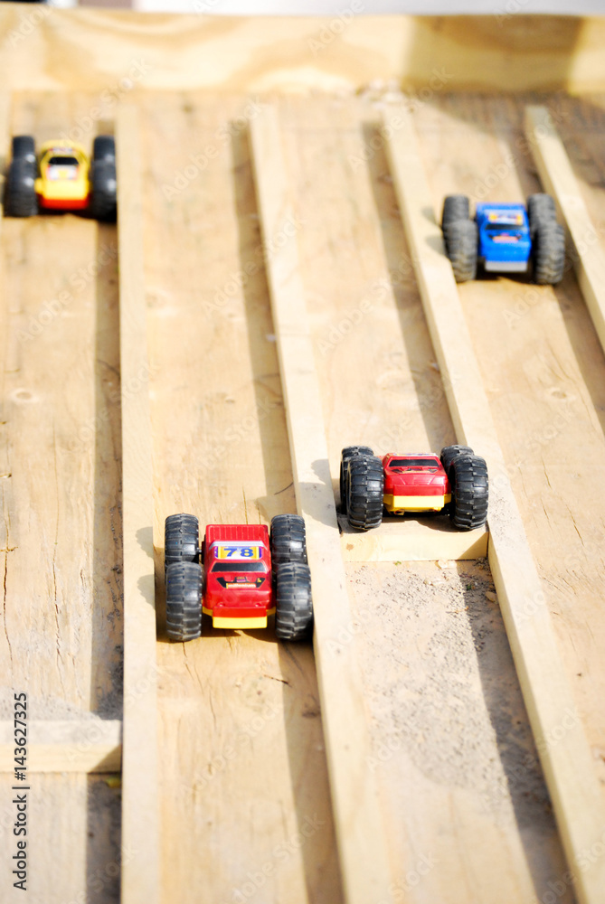 Toy Monster Truck Races