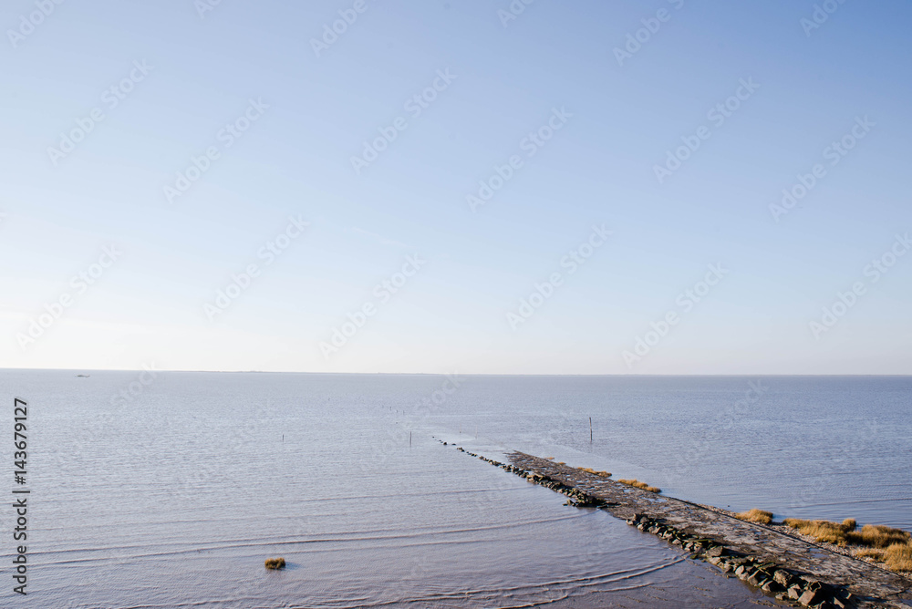 Fototapeta premium The end of the earth