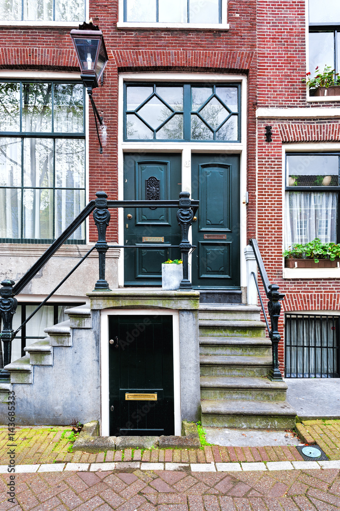 Naklejka premium Painted Door in Amsterdam