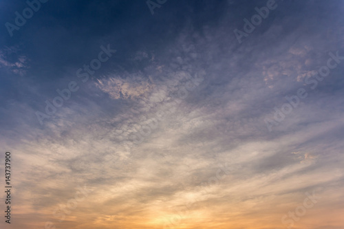 Fototapeta Naklejka Na Ścianę i Meble -  Colorful dramatic sky with cloud at sunset.Sky with sun background.