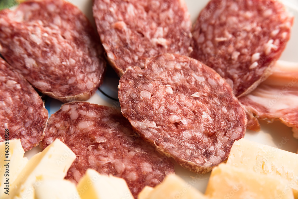 Fette di salame e formaggi, Italian Appetizers Fette di salame e formaggi, Italian Appetizers