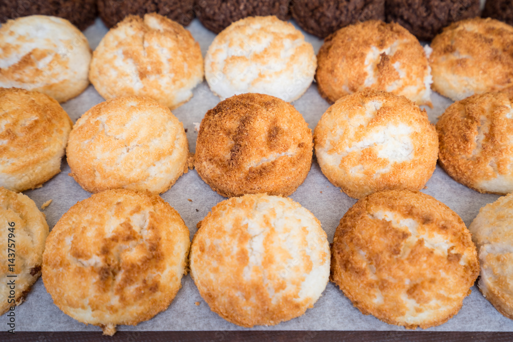 Sweet and Savory Grilled Coconut-Rice Hotcakes, Coconut Rice Cake
Sweet and Savory Grilled Coconut-Rice Hotcakes, Coconut Rice Cake