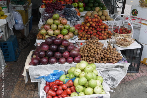  Рынок экзотических фруктов и овощей     