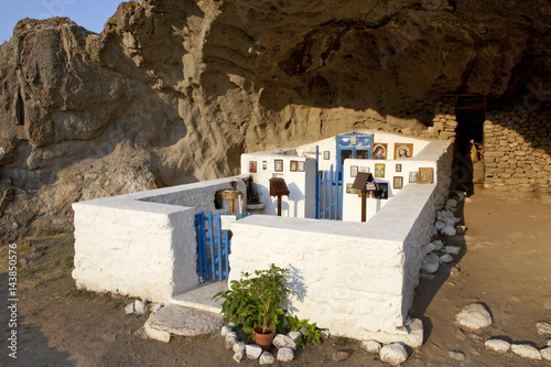 Foto The chapel of Panagia Kakaviotisa in Lemnos island, Greece