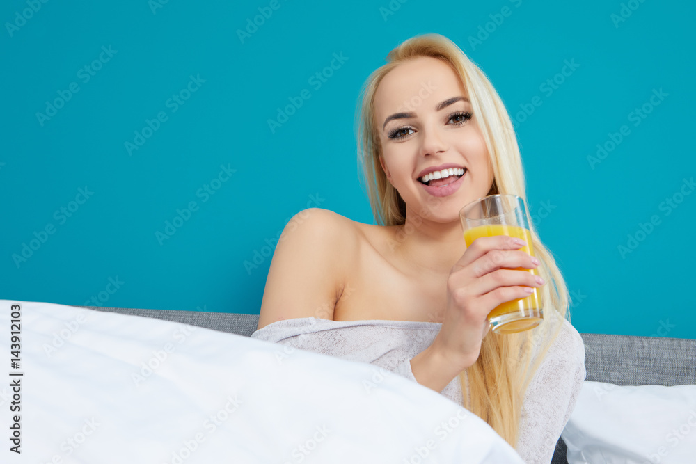 Breakfast served to bed. Breakfast served to bed.