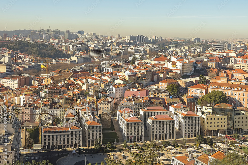 Obraz premium View of Lisbon from the hill