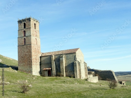 IGLESIA DE SANTA MARIA DEL REY EN ATIENZA photo