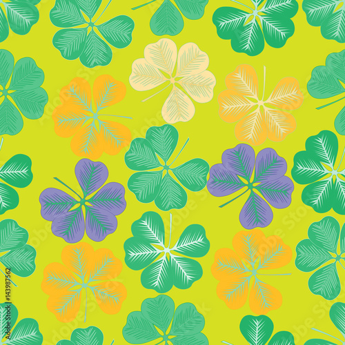 Seamless pattern with  leaves of clover