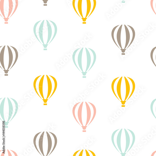 Retro seamless travel pattern of balloons