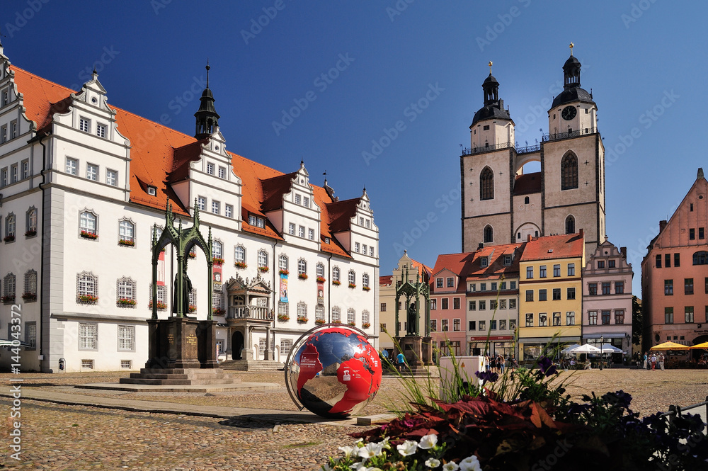 Lutherstadt Wittenberg, Häuser am Markt Stock 写真 Adobe Stock