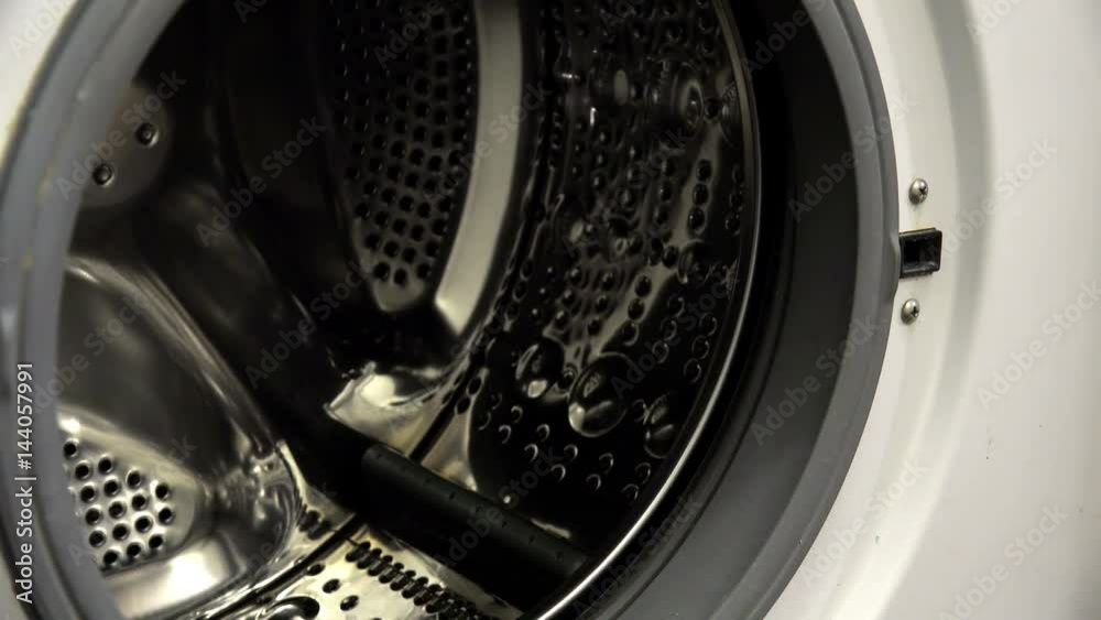 4K Close-up View of Open and Close Washing Machine 4K Close-up View of Open and Close Washing Machine