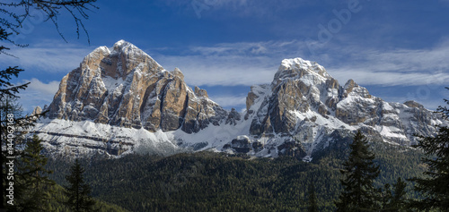 Tofana di Rozes e Tofana di Mezzo, Falzarego Pass, Cortina d'Ampezzo, Dolomiti, Dolomites, Veneto, Italy. Panormic view of Tofana di Rozes and Tofana di Mezzo