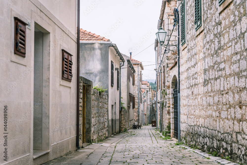 Obraz premium Old street in beautiful town Star Grad, Hvar, Dubrovnik