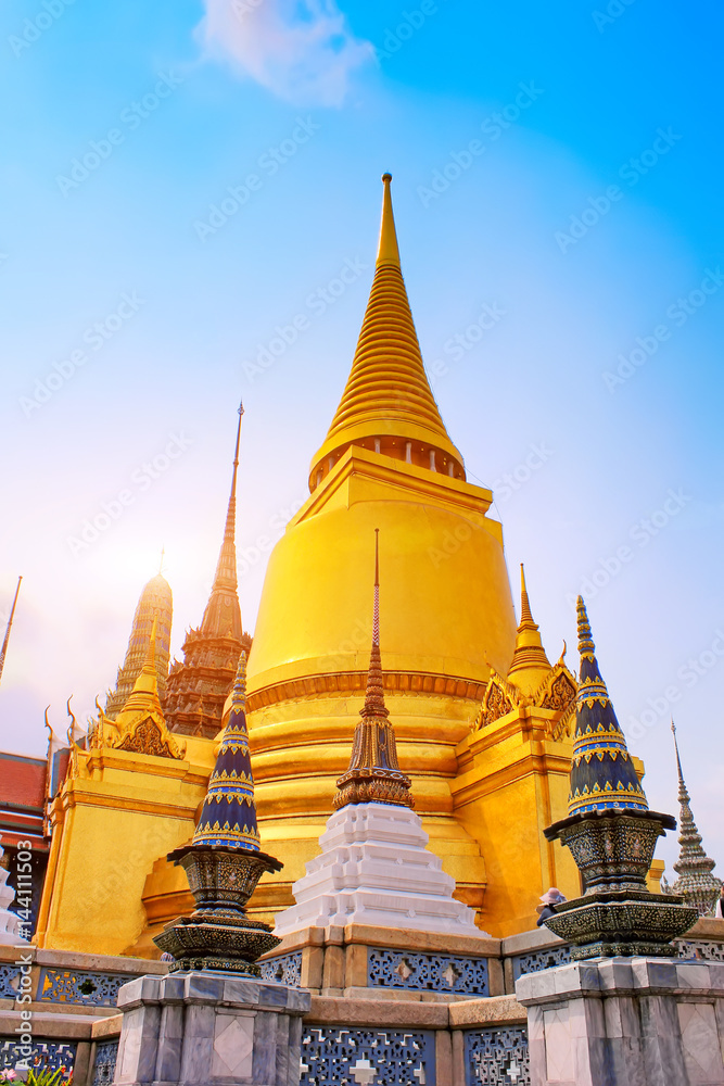 Fototapeta premium Landmark Wat Phra Kaeo, Temple of the Emerald Buddha Bangkok, Asia Thailand