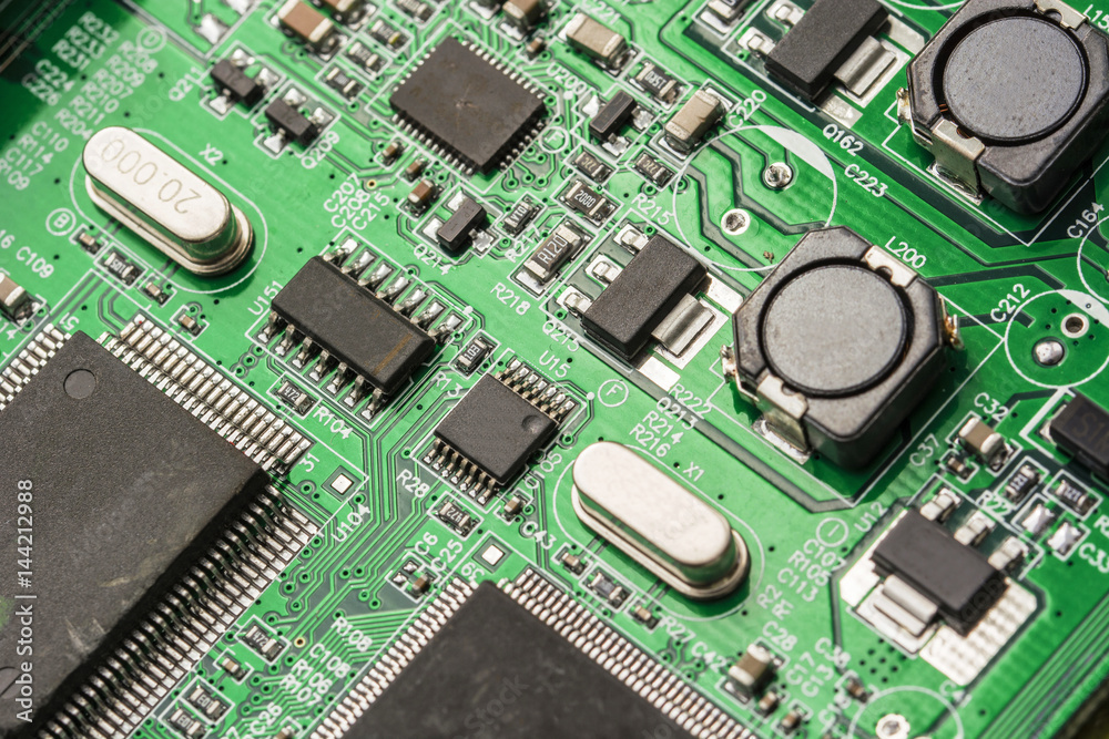 Electronic components with a microprocessor on the printed circuit board. Electronic components with a microprocessor on the printed circuit board.