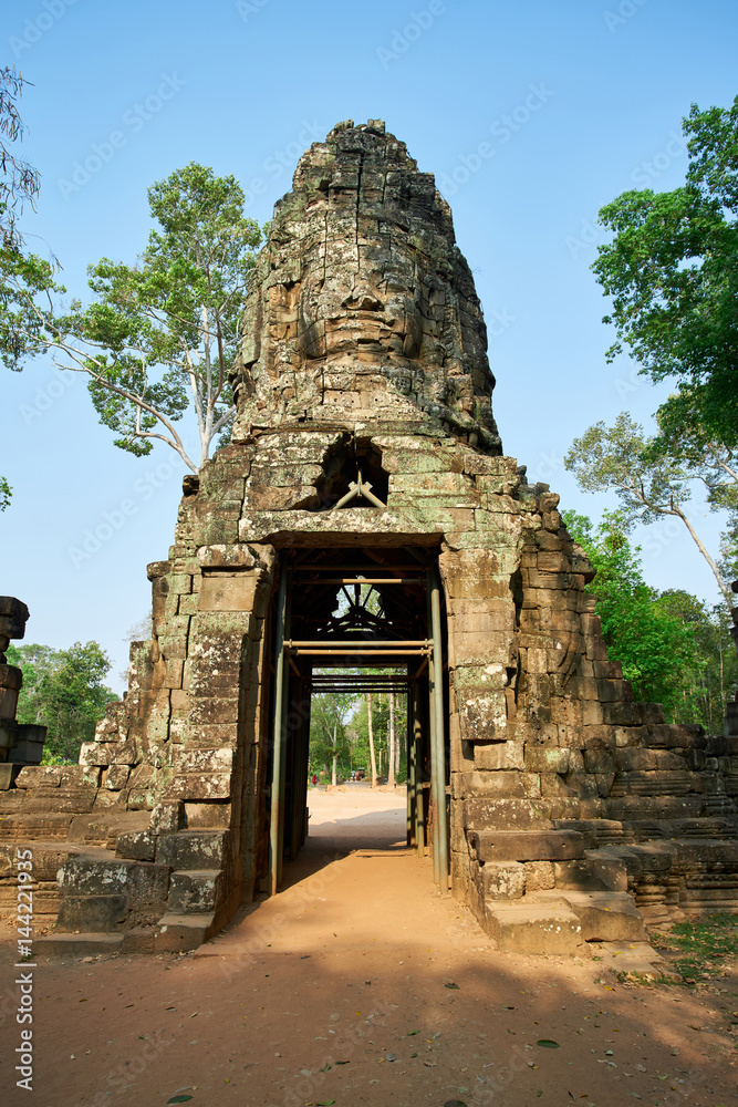 Naklejka premium Entrance gate of Ta Prohm temple at Angkor, Siem Reap, Cambodia