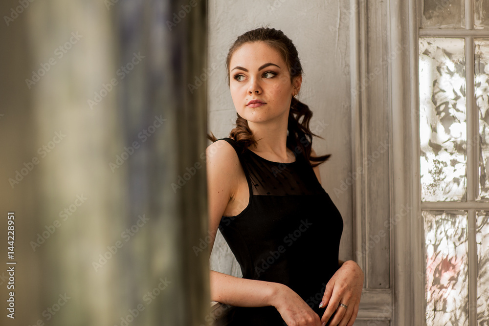 Fototapeta premium Девушка в купильнике