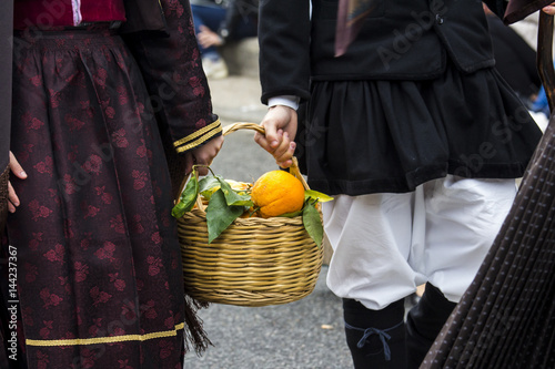 MURAVERA, ITALIA - APRILE 2, 2017:  45^ Sagra degli agrumi - Gruppo folk S.Barbara di San Vito - Sardegna photo