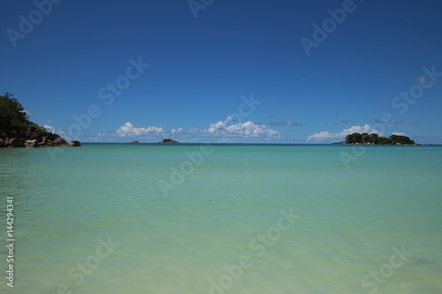 Fototapeta Naklejka Na Ścianę i Meble -  Ocean View / Cote D´Or Beach at Anse Volbert is situated in the north of Praslin Island, Seychelles, Indian Ocean, Africa 