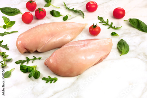 Chicken fillets with cherry tomatoes and fresh herbs