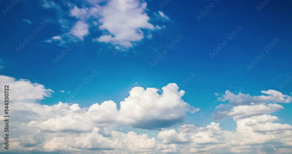 4k Taym laps daytime sky with fluffy clouds 4k Taym laps daytime sky with fluffy clouds