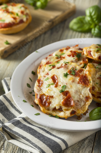 Homemade Pepperoni Mini Pizza Bagels