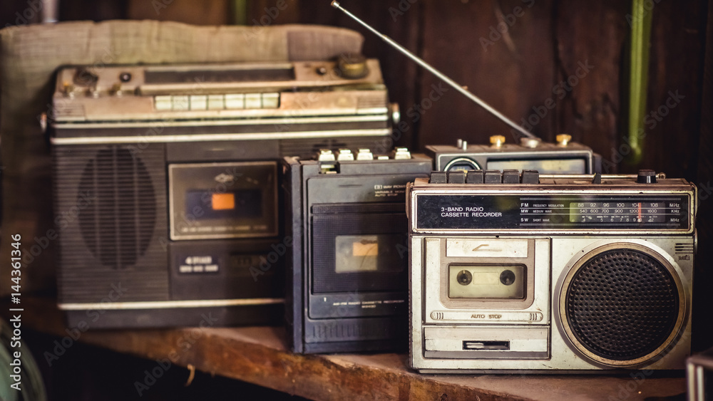 Obraz premium Antique Portable Radio.