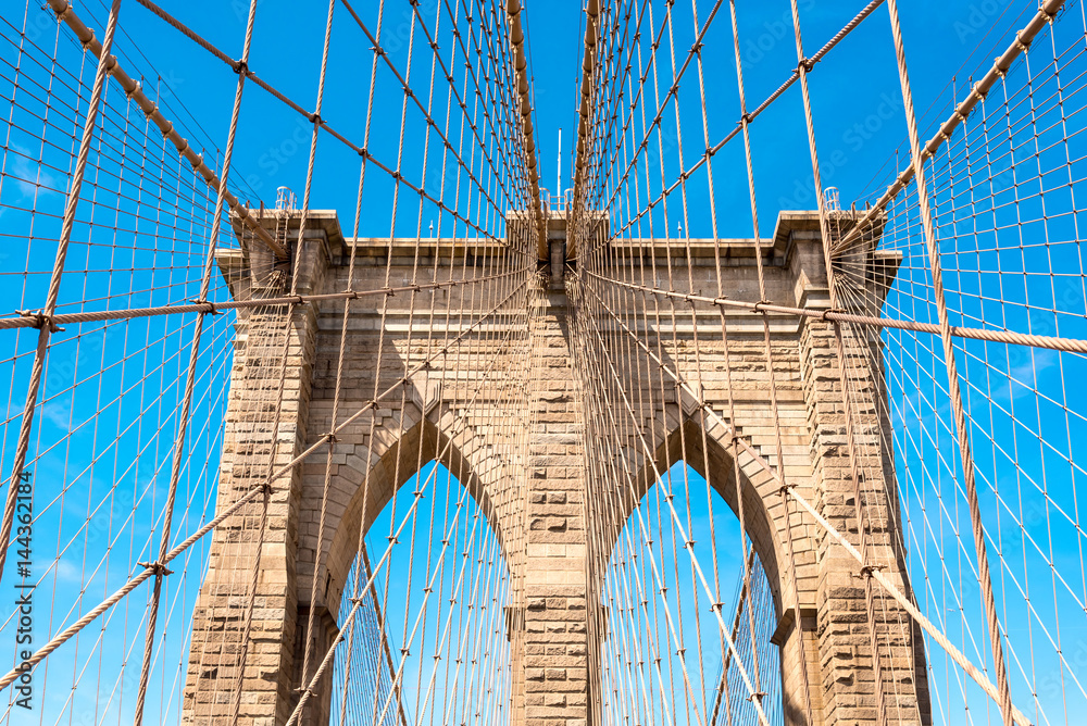 Fototapeta premium View on the wire suspension of Brooklyn Bridge in New York