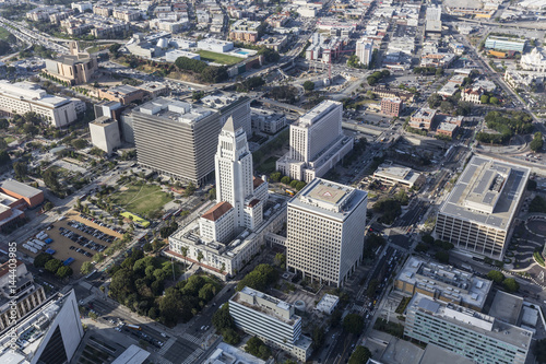 Afternoon aerial view of Lo...
