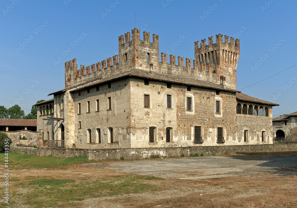 malpaga (Bg) castello XII secolo