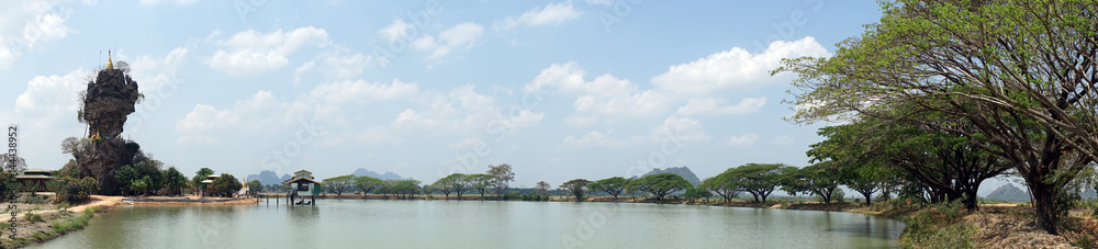 Kyaukkalat Pagoda