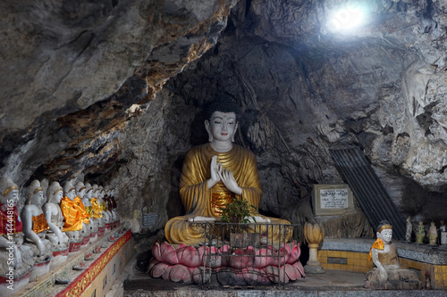Kaw Ka Thawng Cave