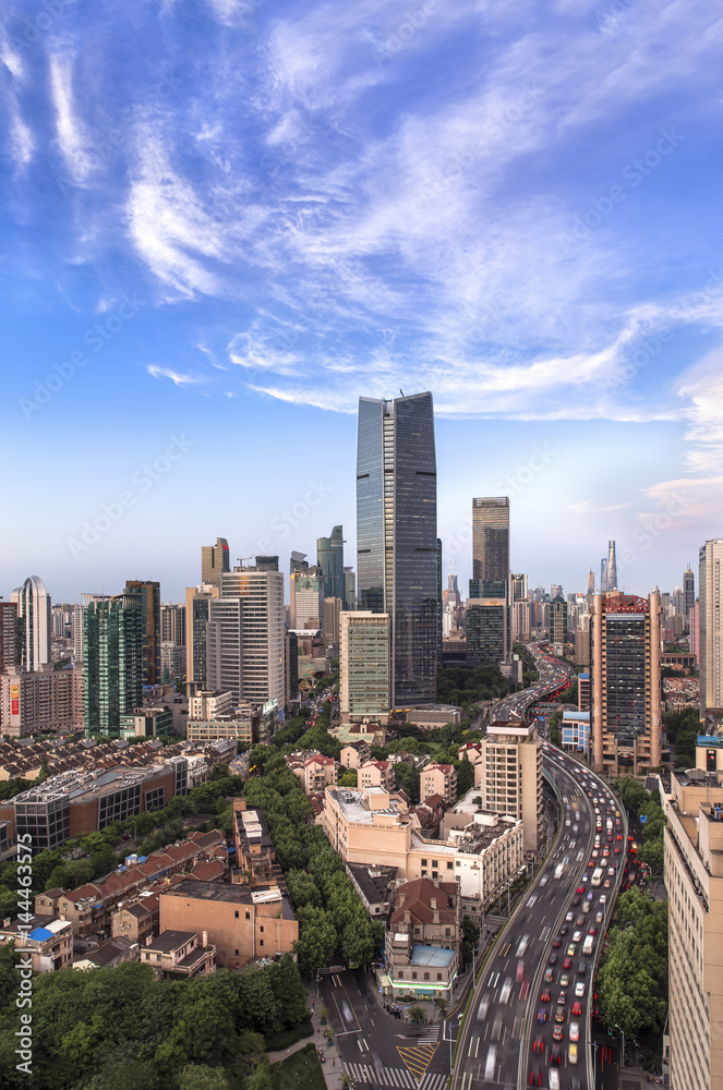 Fototapeta premium Heavy traffic in big city