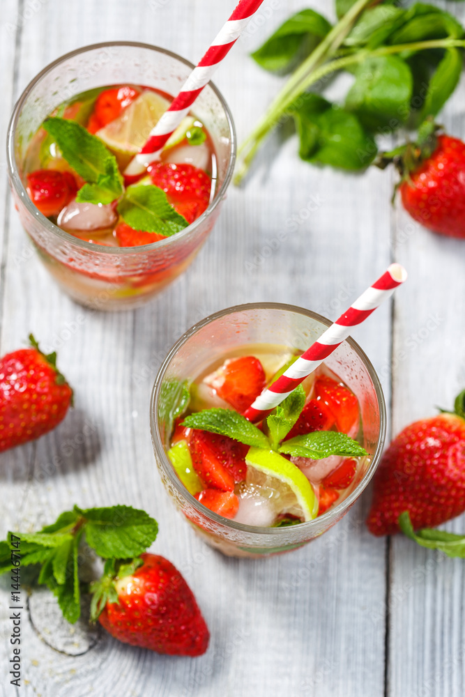 Strawberry Mojito with Lime