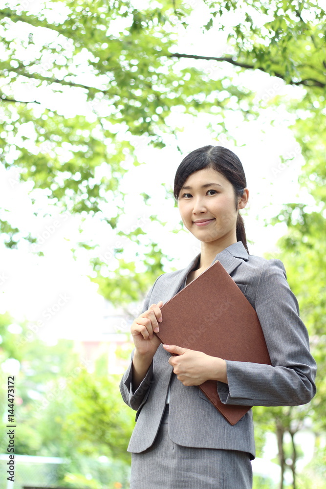 女性 女性