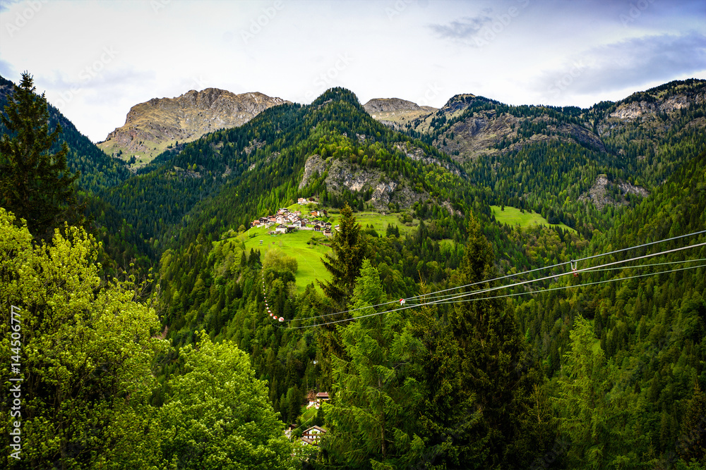 Bergdorf in Tirol