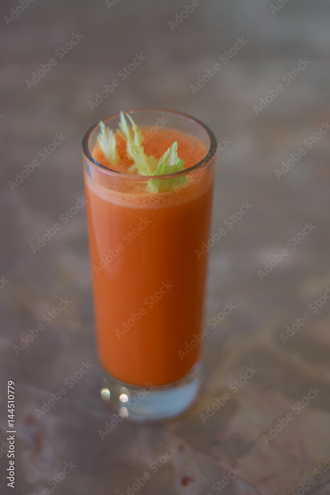 Freshly squeezed carrot juice Freshly squeezed carrot juice